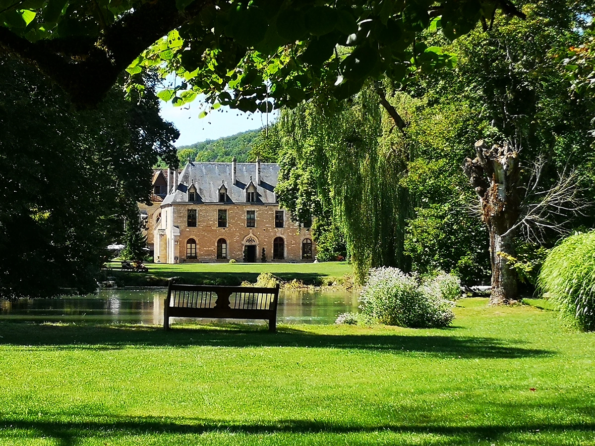 The park of the abbey